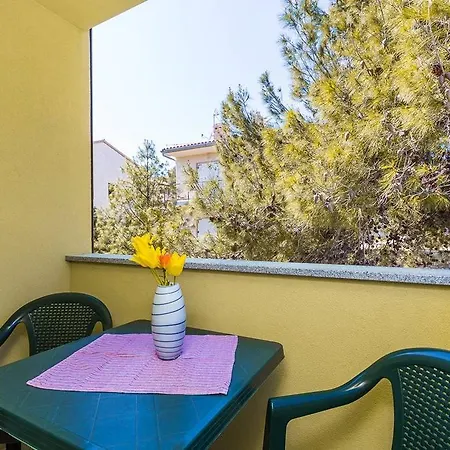 Apartments Verde Premantura Exterior photo